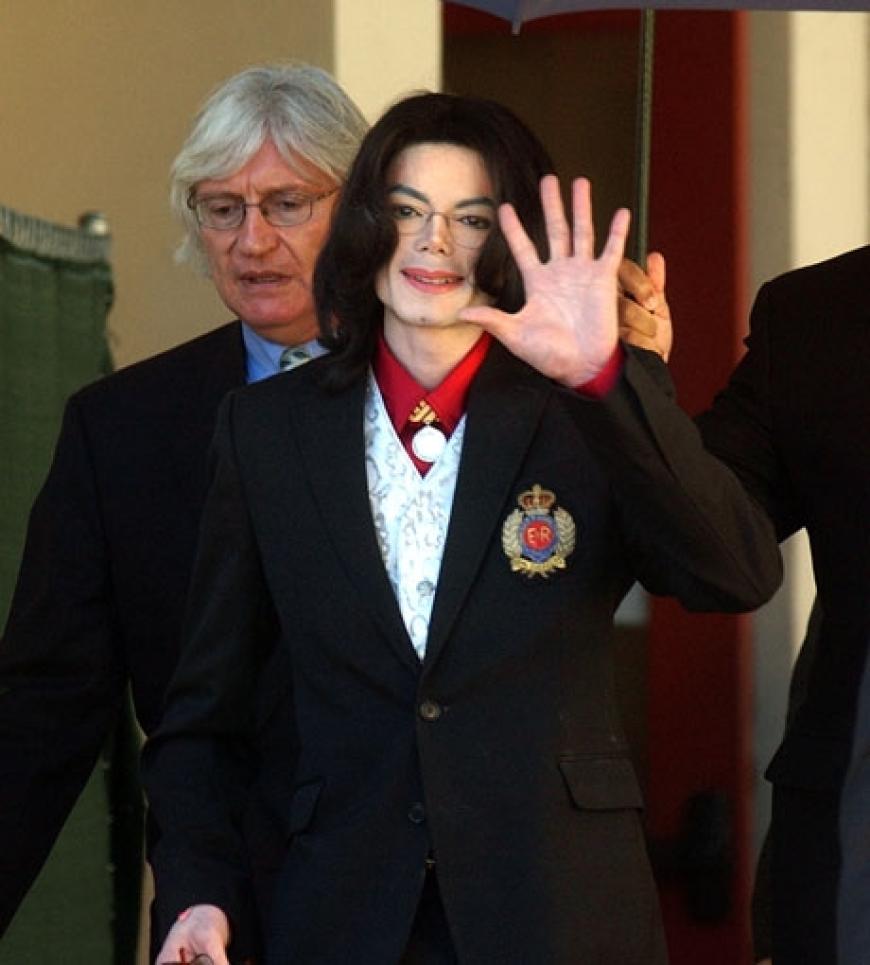 Michael Jackson wurde in allen zehn Anklagepunkten frei gesprochen