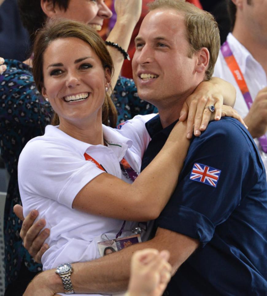 Die frohe Botschaft ließ etwas auf sich warten, aber Anfang Dezember 2012 bestätigte das Britische Königshaus: Kate und William erwarten Nachwuchs.