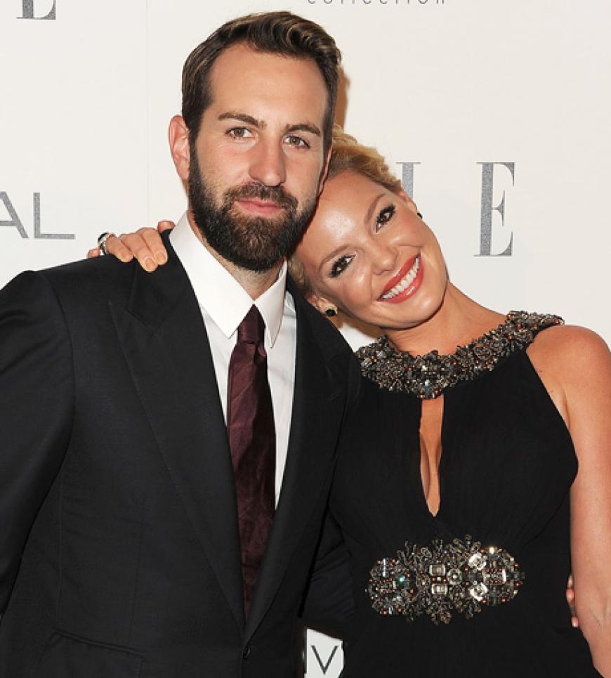 Katherine Heigl und Ehemann Josh Kelley haben es wieder getan: Nach Tochter Naleigh hat das Paar im April 2012 ein zweites Mädchen adoptiert