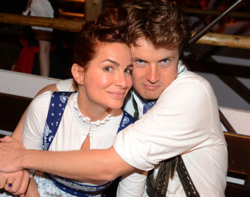 Ebenso wie Schauspielerin Alexandra Kamp und ihr Freund Michael
