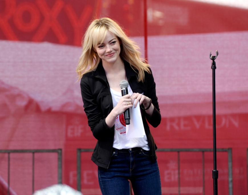 Emma Stone ist einer der beliebtesten Hollywood Darlings. Ihre rauchige Stimme und ihre süße Art machen sie unverwechselbar
