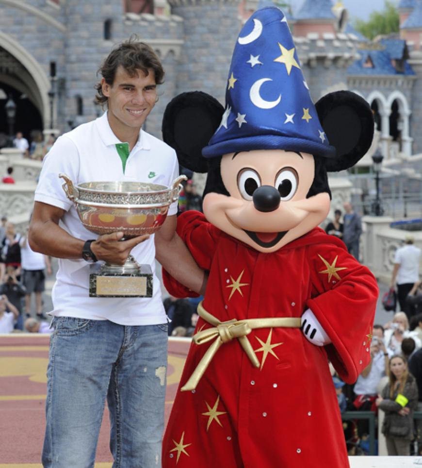 Einer der ersten Gratulanten war Mickey Mouse