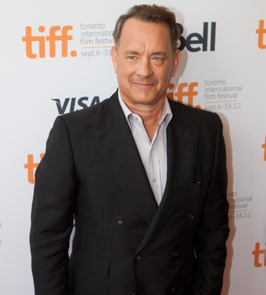 Auch Tom Hanks nahm sich Zeit für die wartenden Fotografen