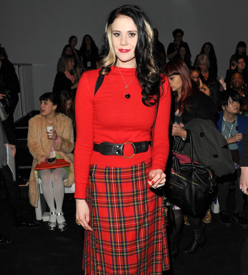 Kate Nash kommt zwar aus England, doch Schottland scheint die Sängerin mehr zu begeistern. Vielleicht hätte sie uns das etwas dezenter mitteilen können.