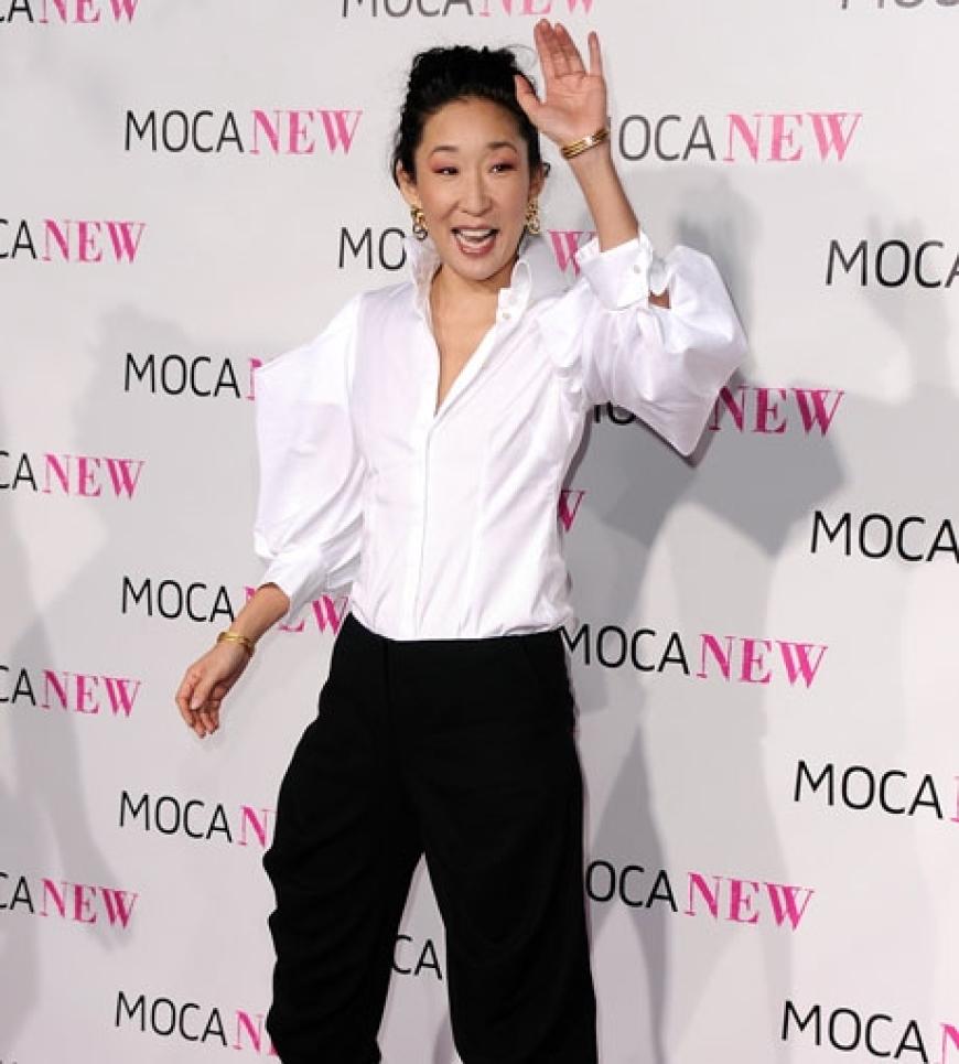 Sandra Oh begrüßt ihre Fans