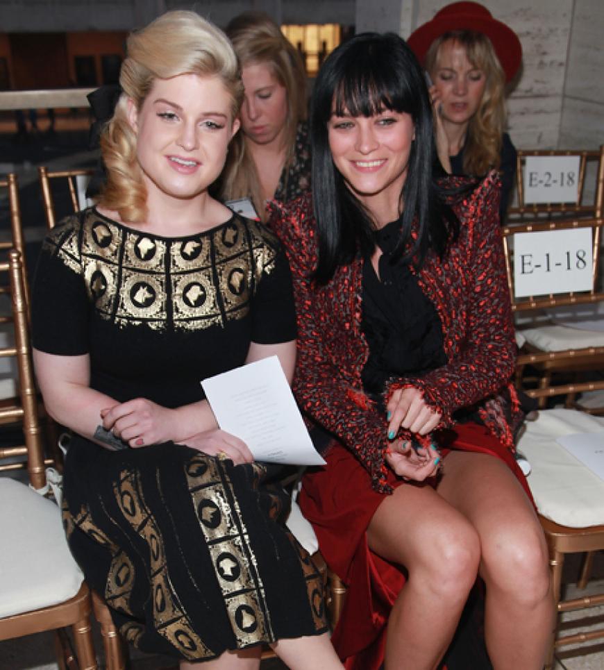 Kelly Osbourne und Leigh Lezark bei Zac Posen