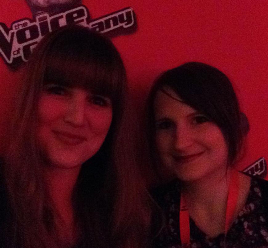 Auch OK! Online war bei der zweiten Liveshow dabei: Sarah und Anna twitterten und posteten live auf Facebook