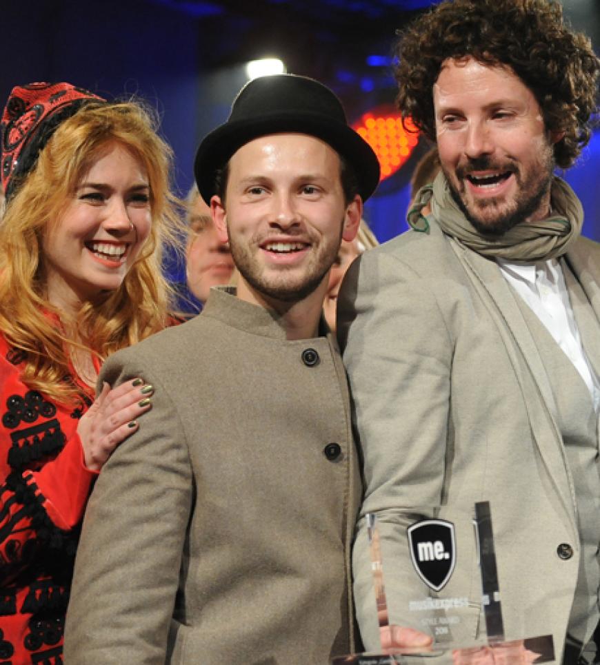 Flottes Trio: Palina Rojinsky, Franz Dinda & Max Herre