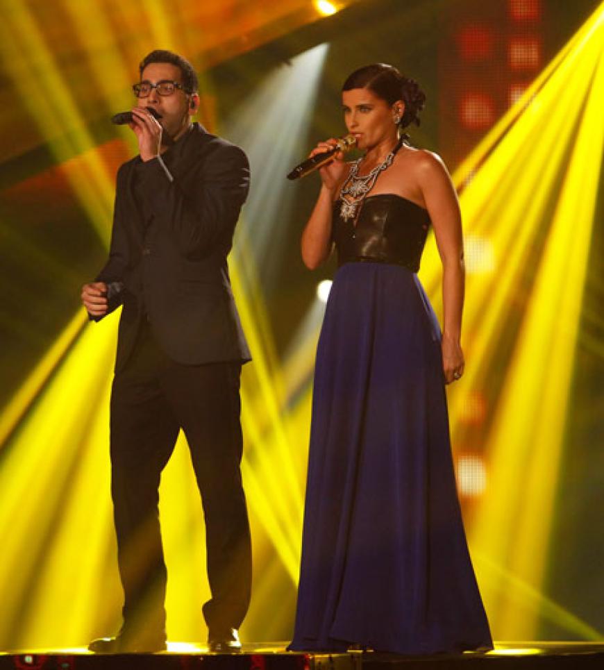 James performte zusammen mit Nelly Furtado im großen Finale