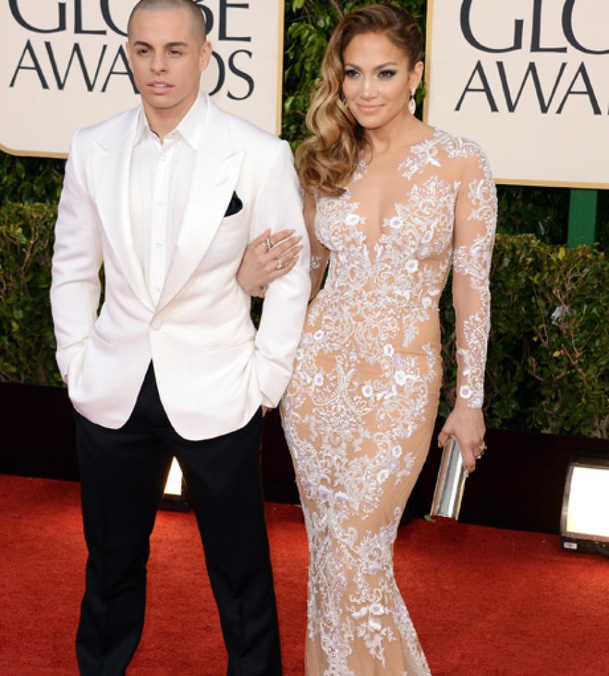 Jennifer Lopez (in einer traumhaften Spitzenrobe von Zuhair Murad) kam im Arm von Lover Casper Smart