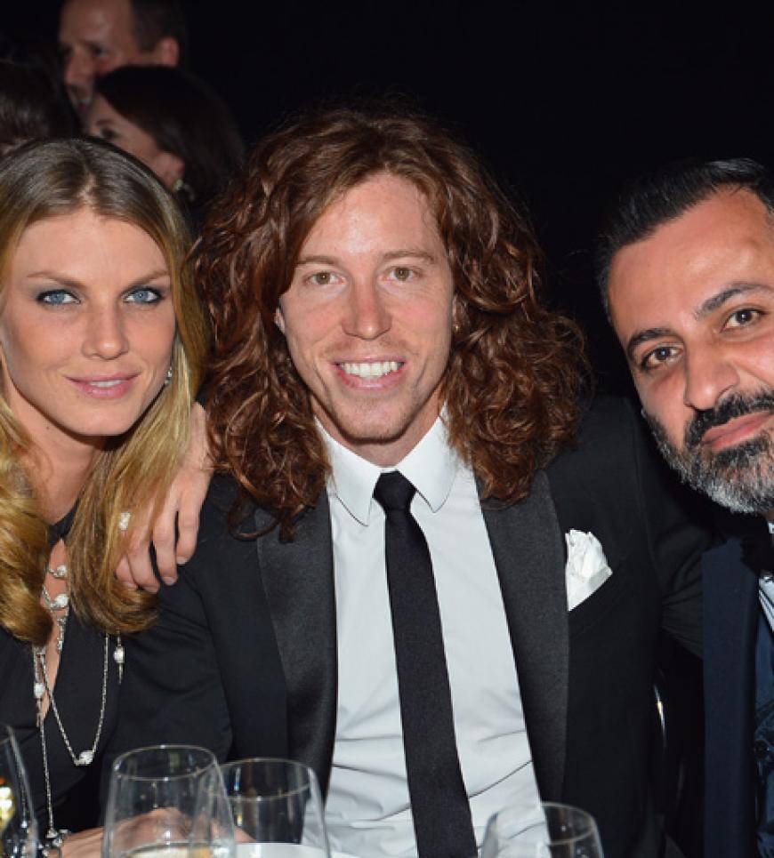 Angela Lindvall, US-Snowboarder Shaun White und Mazdack Rass