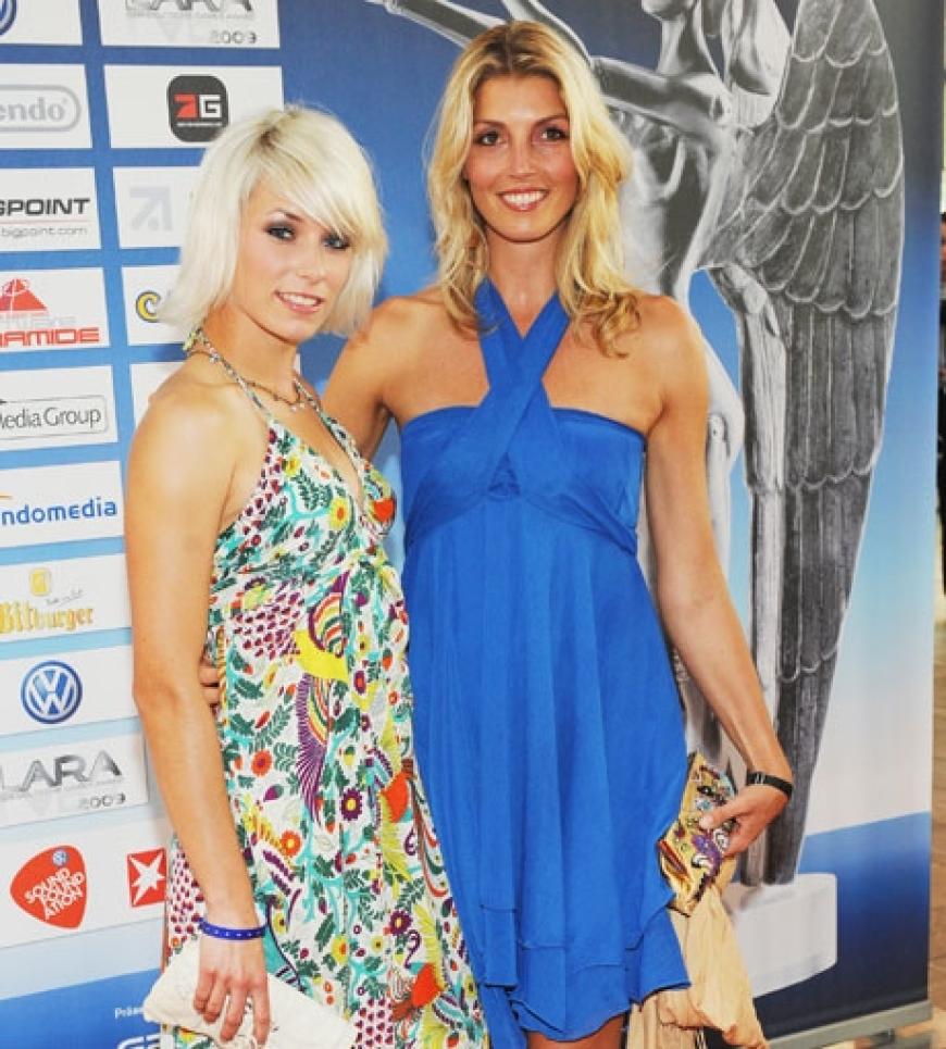 Models Annica Hansen und Fiona Ammann