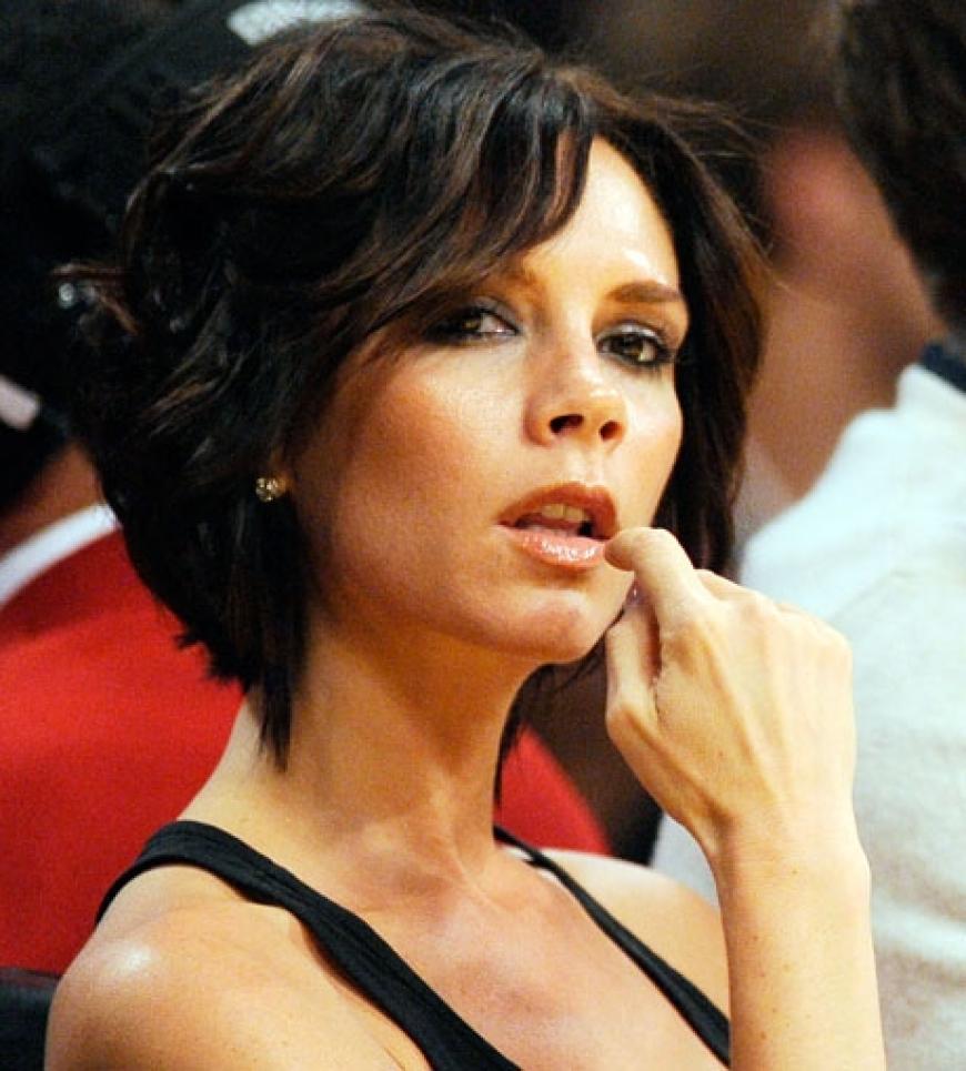 Hübsche neue Frisur! Am vergangenen Wochenende präsentierte Victoria Beckham beim Basketballspiel der