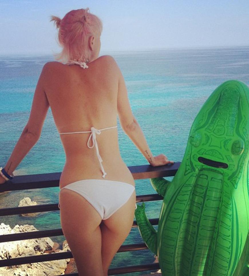 Dieser Schnappschuss macht neidisch! Bonnie Strange schreibt dazu: