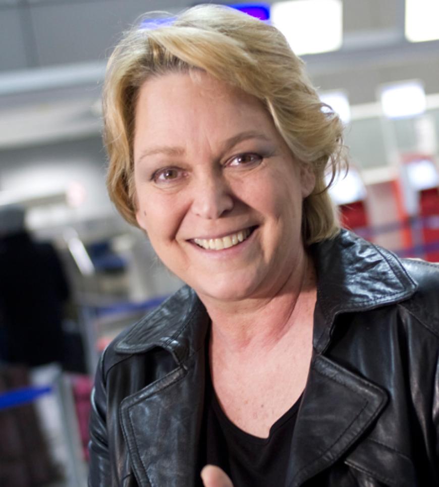 Freut sich: Dschungel-Kandidatin TV-Moderatorin Ramona Leiß