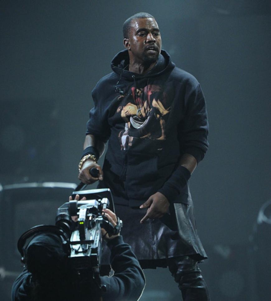 Half ebenfalls: US-Superstar Kanye West