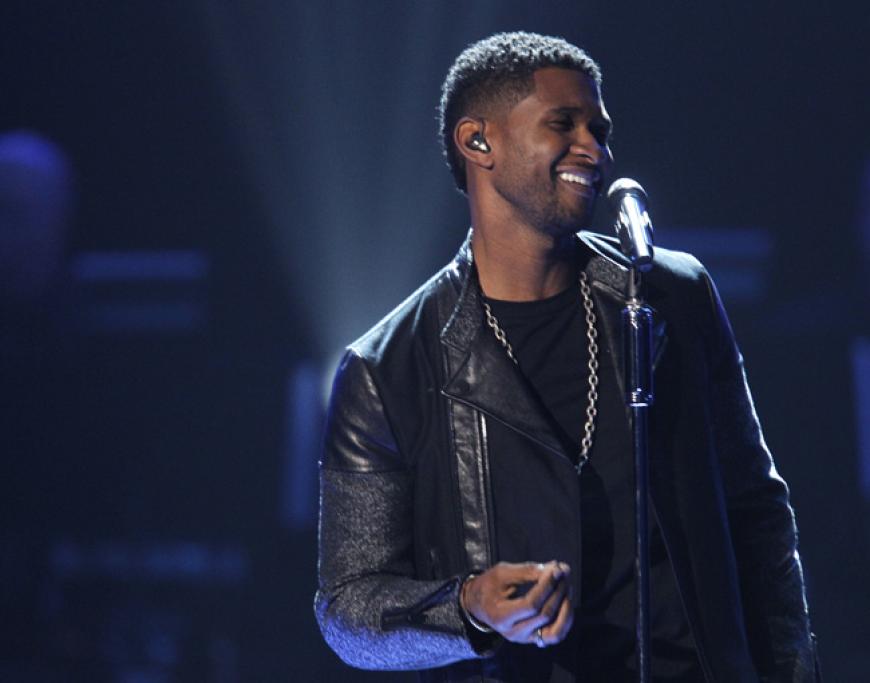 Usher ehrt Whitney auf der Bühne