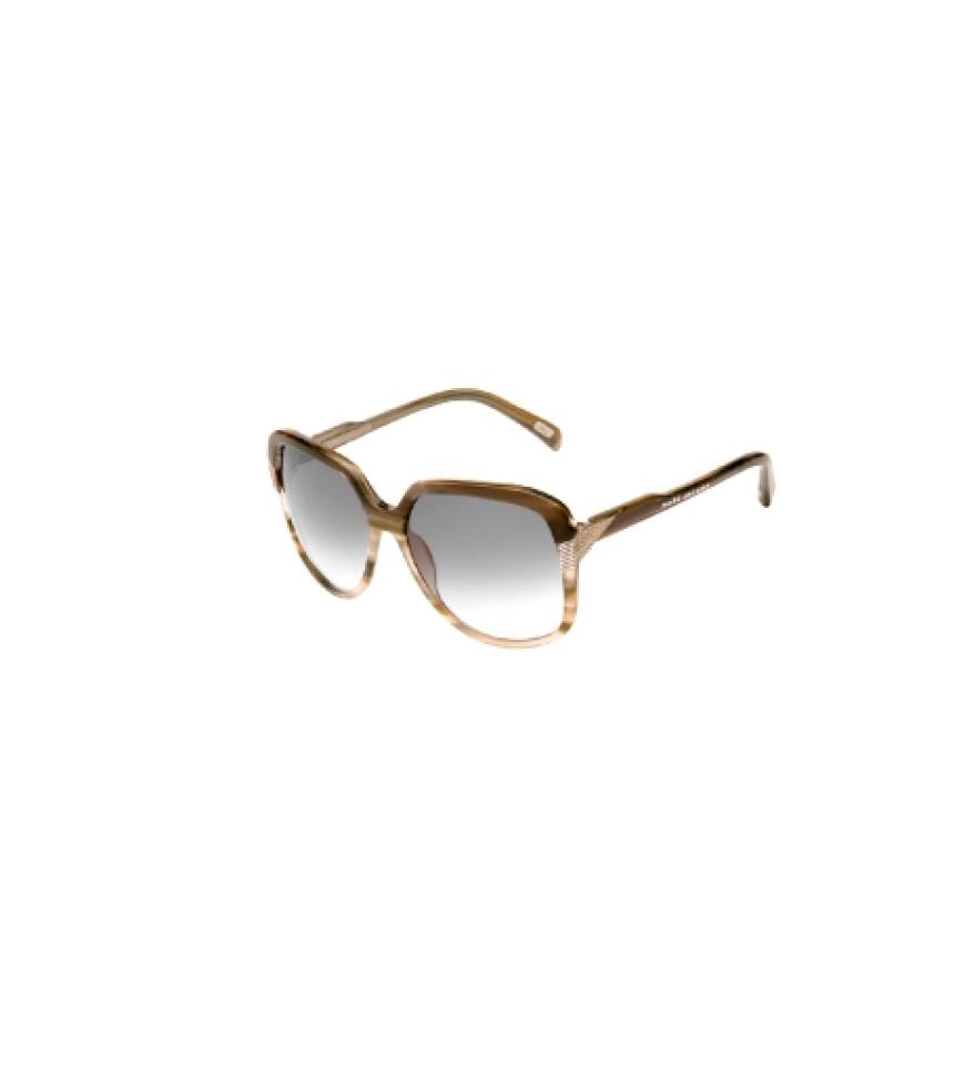 50s: Sonnenbrille mit Schattierung von Marc Jacobs, ca. 220 Euro