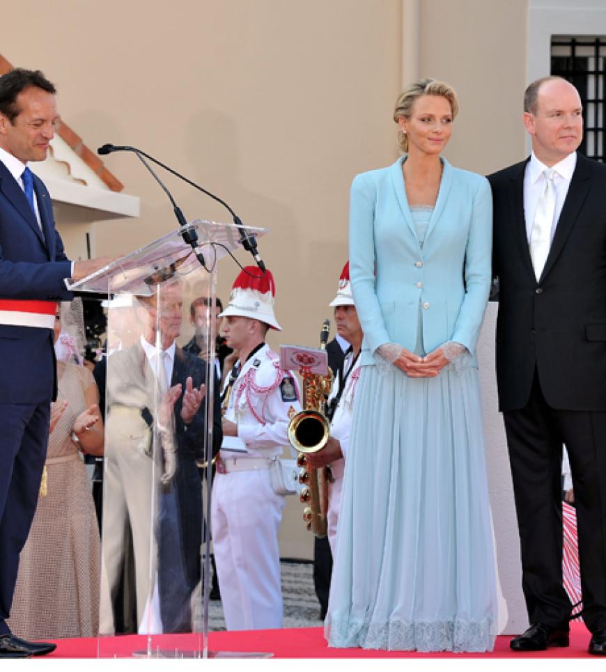 Georges Marsan, der Bürgermeister von Monaco, hält eine Rede auf Charlene und Albert