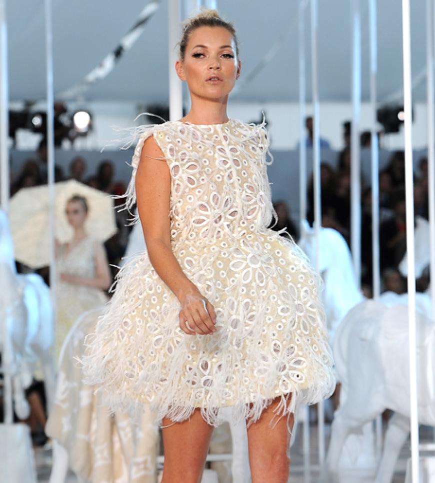 Kate Moss ist zurück auf dem Catwalk: Für Louis Vuitton lief das Supermodel über den Laufsteg