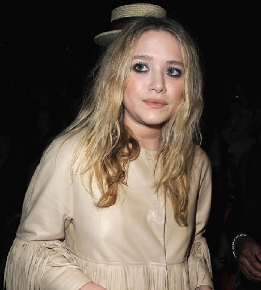 Mary-Kate Olsen lässt sich in Paris inspirieren. Sie hat zusammen mit ihrer Zwillingsschwester Ashley ein eigenes Modellabel auf dem Markt