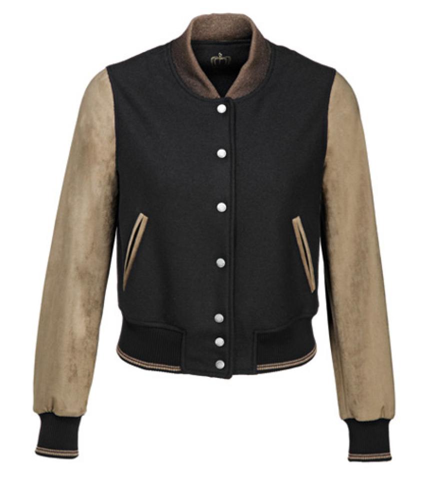 31. Juli 2012: Lässig und elegant zugleich! Die Baseballjacke mit kleinem Glitzerkragen lässt unsere Herzen höher schlagen! Jacke von Marc Cain, ca. 280 Euro