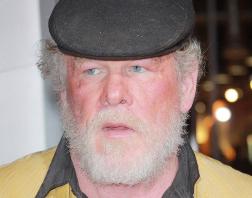 Er ist gezeichnet vom Leben - da kann auch der Rauschebart nicht ablenken. Nick Nolte war in etliche Alkohol- und Drogenskandale verwickelt