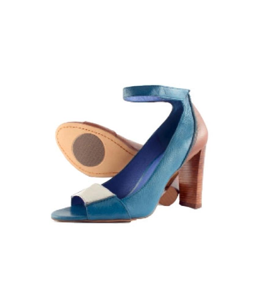 Reine Formsache von Bievel,
ca. 110 Euro
