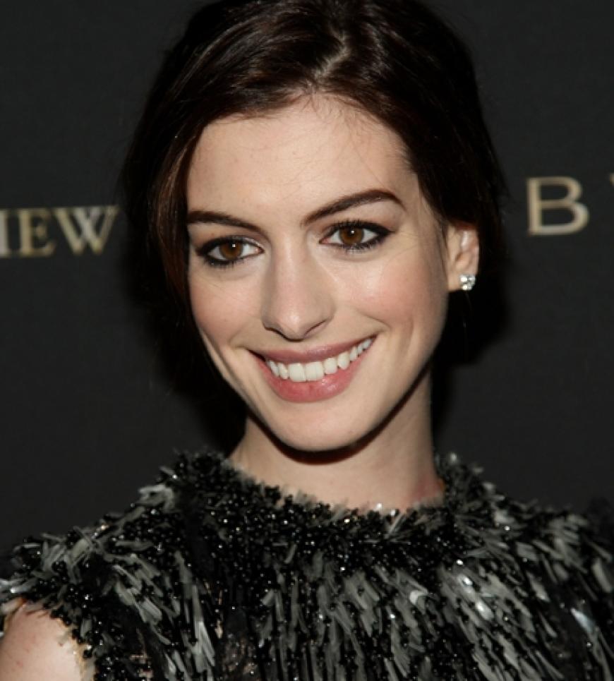 Anne Hathaway