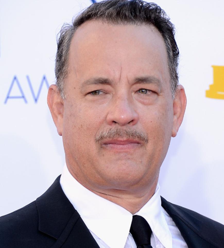 Tom Hanks mit Schnauzer und Doppelkinn - aber immer noch cool!