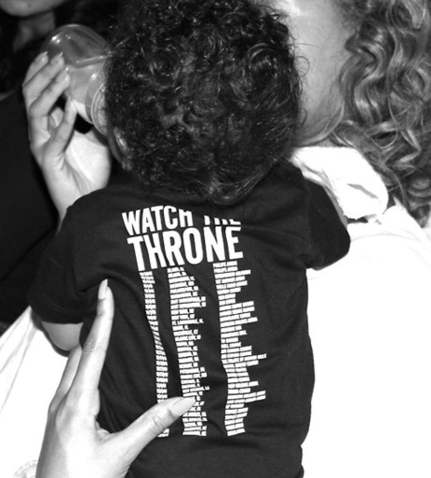 Süß! Baby Blue Ivy in einem Konzert-Shirt von ihrem Papa Jay-Z - natürlich in XS-Ausgabe