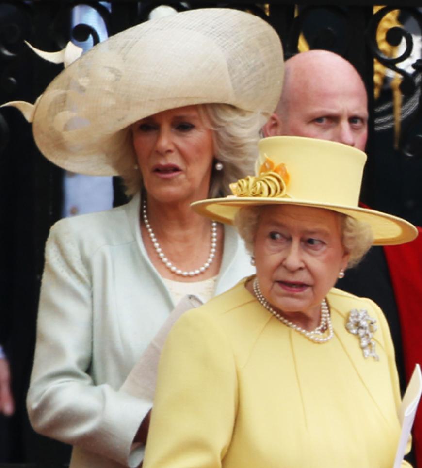 Die Queen trägt zitronengelb!