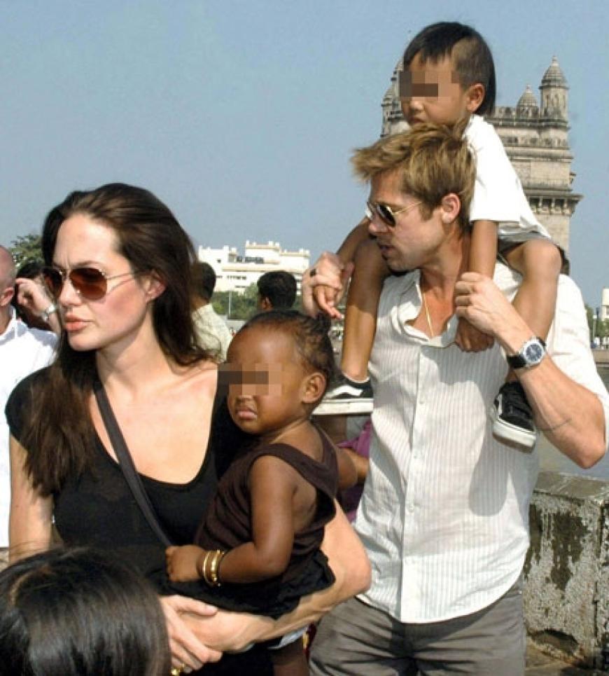 Das Paar reist in bedürftige Gegenden. So haben sie die Jolie-Pitt-Foundation ins Leben gerufen, die u.a. auch die Erdbeben-Opfer auf Haiti unterstützte