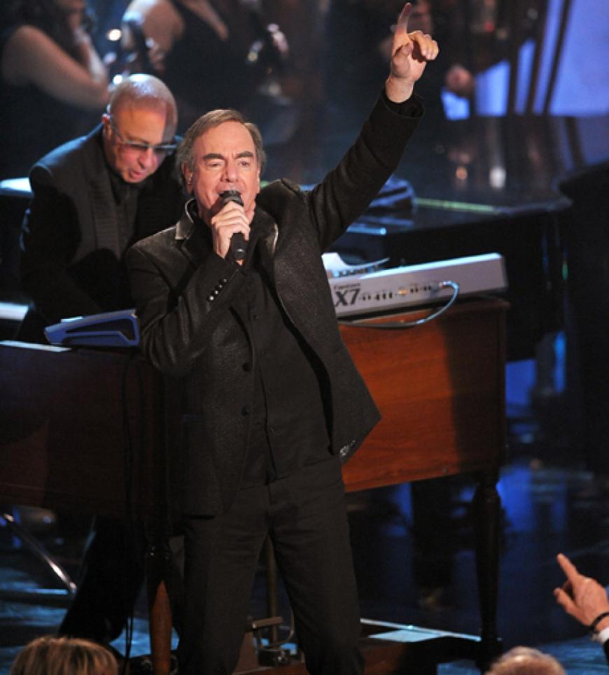 Neil Diamond wurde in die heiligen Hallen des Rock aufgenommen