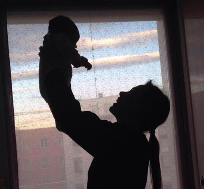 So zeigt sich auch Michelle Hunziker mit ihre kleinen Tochter Sole, die am 9. Oktober das Licht der Welt erblickte