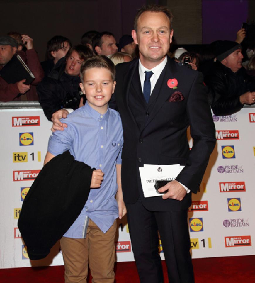 Sänger Jason Donovan mit seinem Sohn Zac Donovan