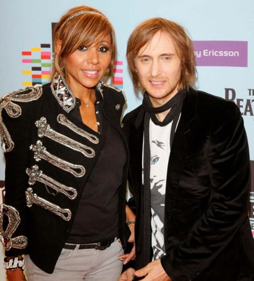 David Guetta kam mit einer hübschen Begleitung nach Berlin