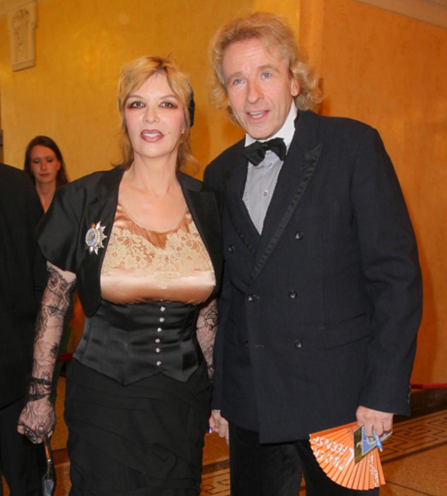 Trotz abgesetzer Show ist ihm die Feierlaune noch nicht vergangen: Thomas Gottschlak mit Ehefrau Thea