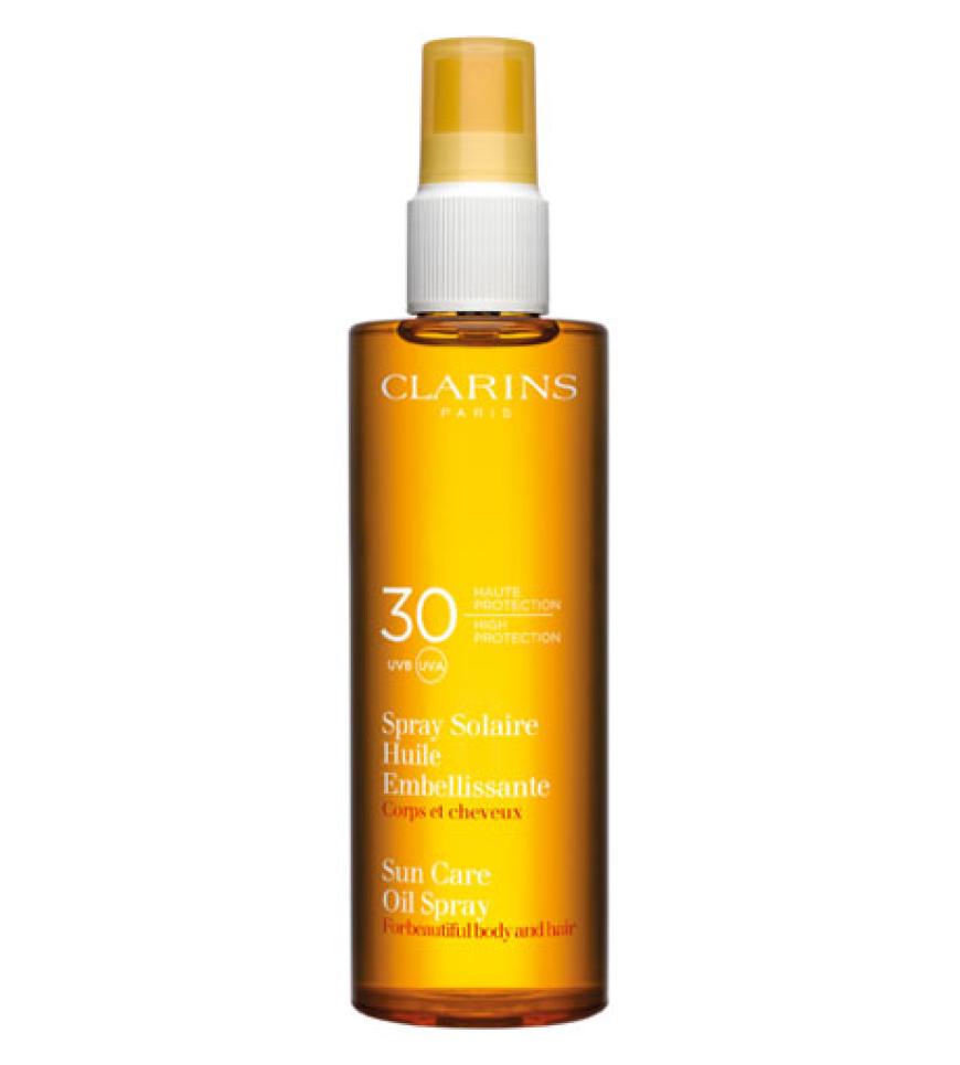 Eine optimal geschützte, zarte Haut mit anziehend goldener Bräune. Mehr wollen wir doch gar nicht. Spray Solaire Huile Embellissante UVA/UVB 30 Sonnenschutzöl, 150 ml ab 28,50 Euro