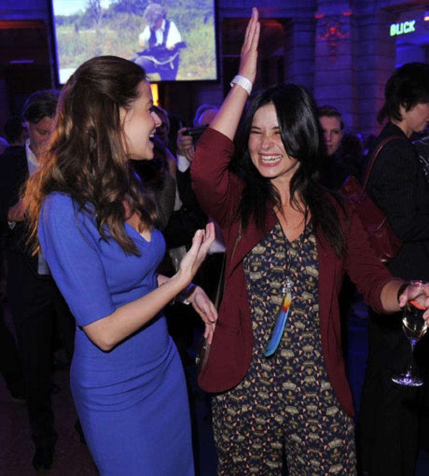 Auch am 2. Tag der Berlinale wurde kräftig gefeiert: Yvonne Catterfeld & Anna Fischer