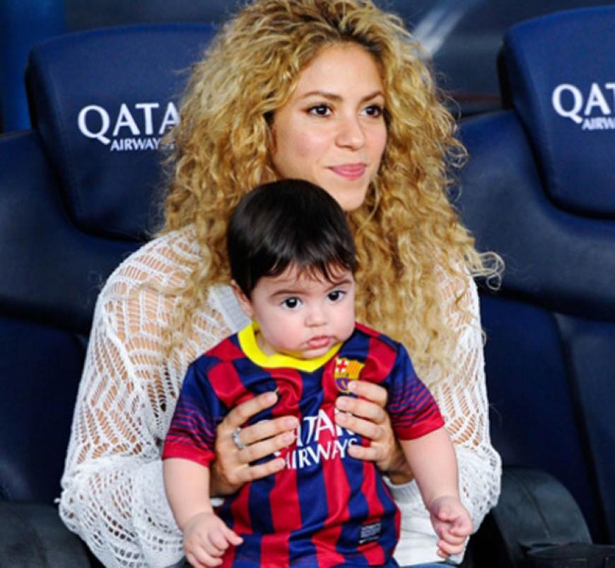 Hochzeiten, Verlobungen, Babys: 2013 hatte viele tolle Promi-Highlights parat. Auch dieses Jahr gab es wieder mächtig prächtigen Promi-Nachwuchs. Sängerin Shakira hat im Januar den kleinen Milian zur Welt gebracht. Auch der Papa Gerad Piqué ist ganz stolz auf den kleinen Sohn