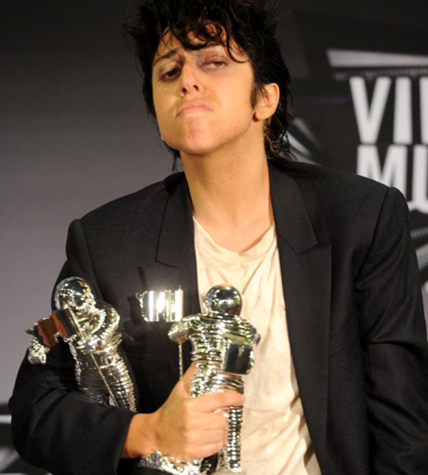 Legendär war auch dieser Auftritt bei den MTV VMAs 2011: Lady GaGa in ihrer Rolle als