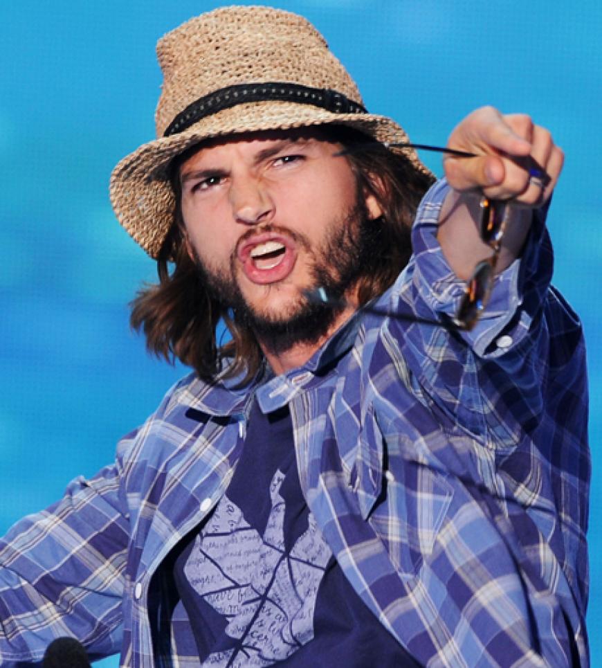 Führt die Liste der bestverdienenden TV-Stars an: Ashton Kutcher Führt die Liste der bestverdienenden TV-Stars an: Ashton Kutcher