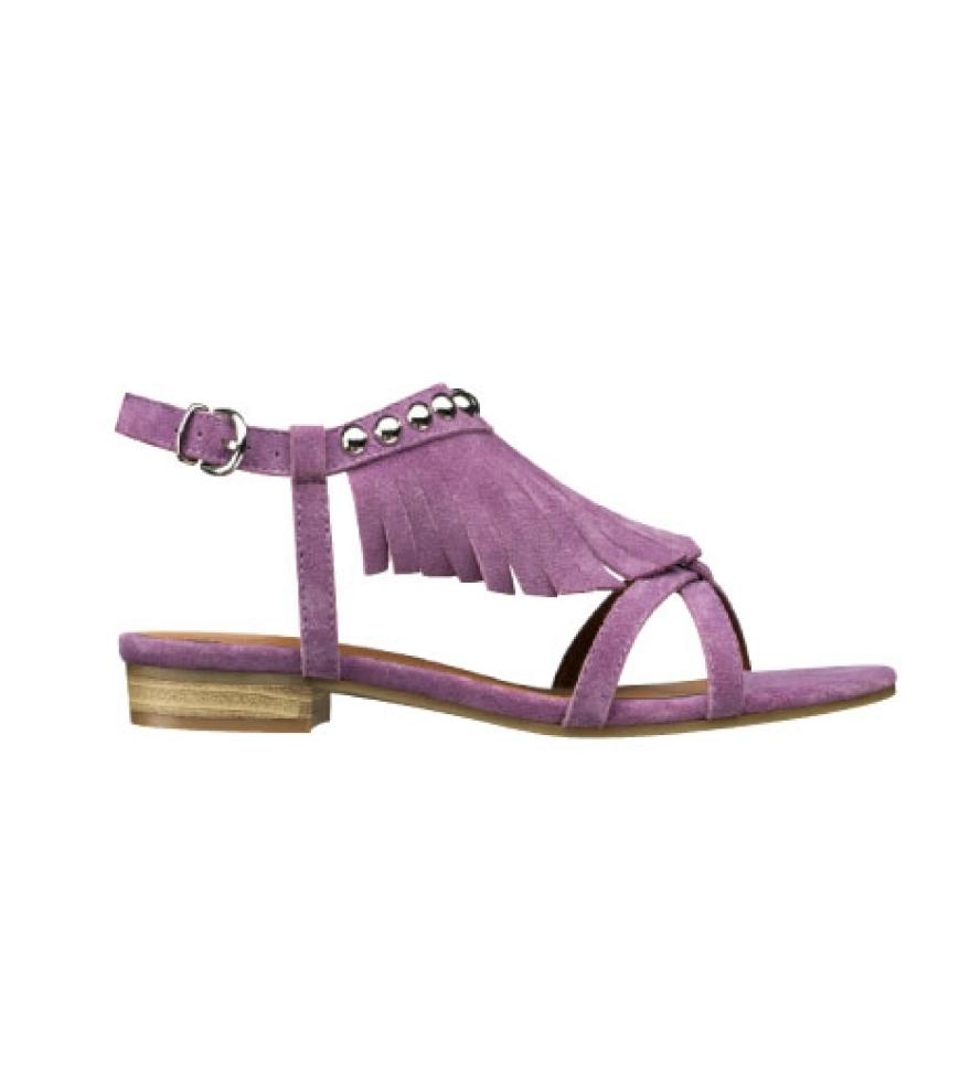 Sandalen aus Veloursleder mit Fransen von
Tamaris, ca. 40 Euro