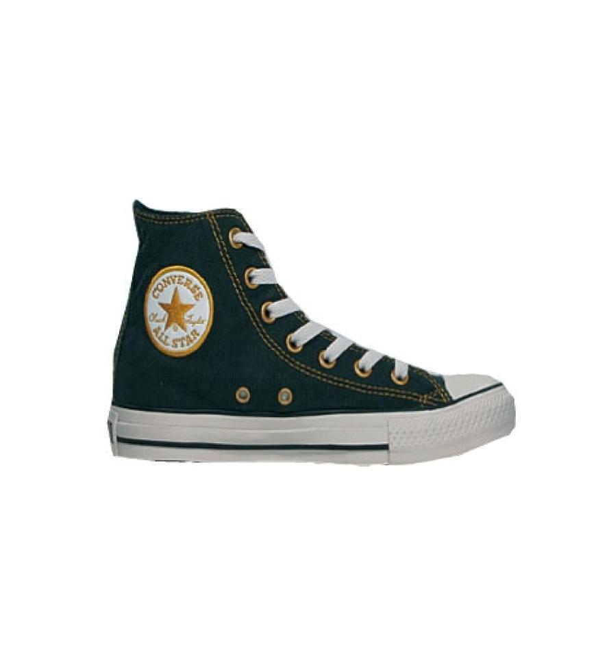 Sneakers aus Denim von Converse, ca. 70 Euro