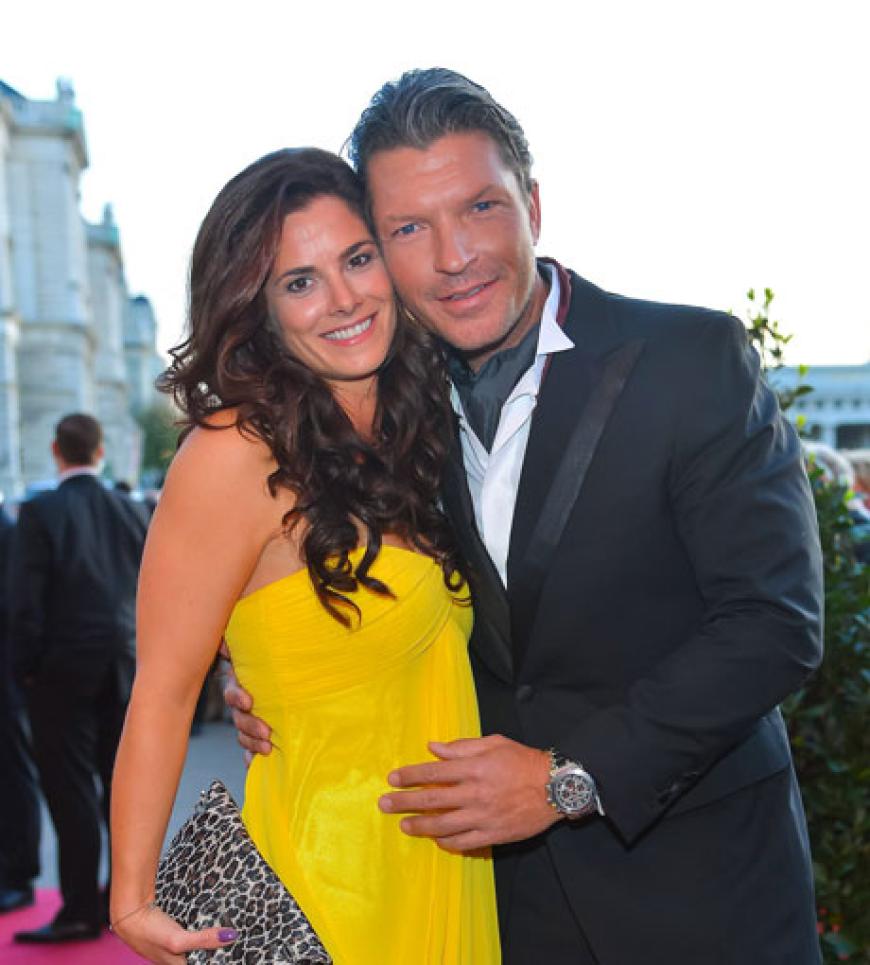 Hardy Krüger jr. und seine Ehefrau Katarina freuen sich über die Geburt ihrer Tochter Hardy Krüger jr. und seine Ehefrau Katarina freuen sich über die Geburt ihrer Tochter