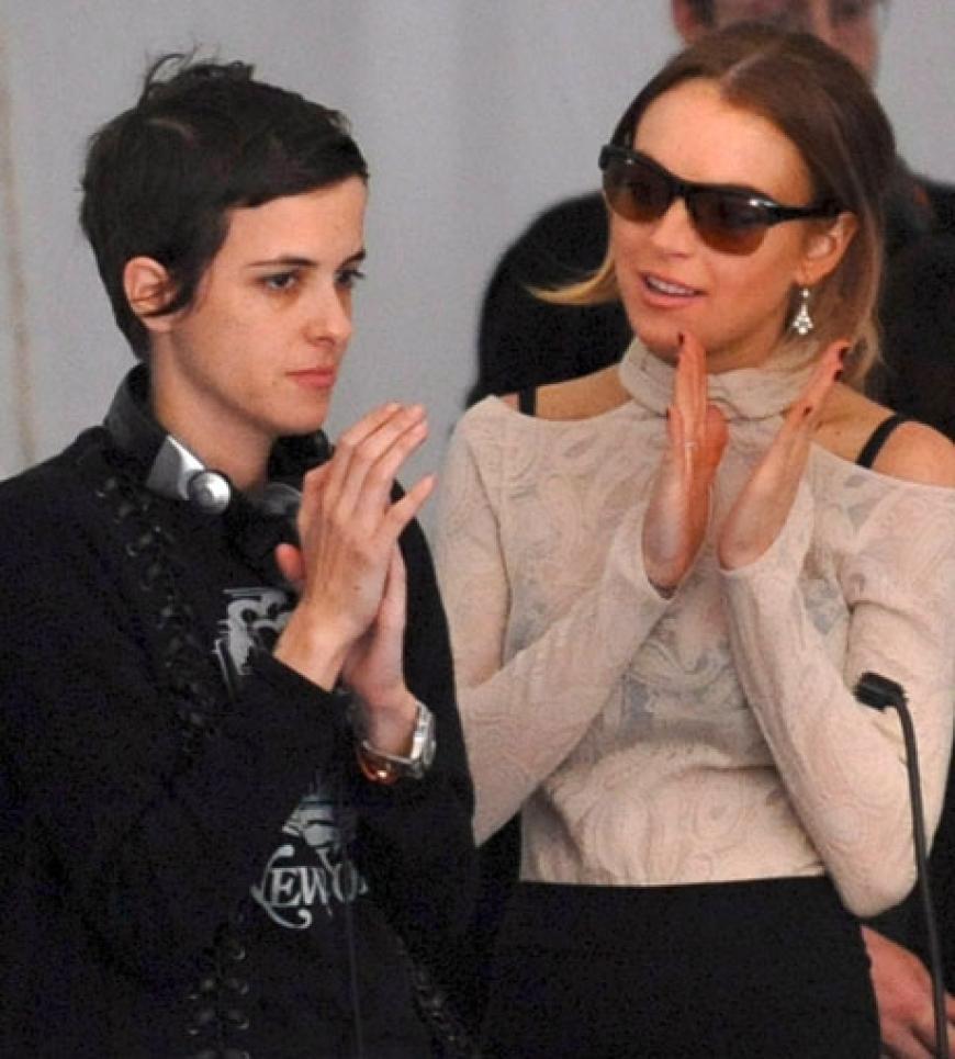 Krankhafte Liebe: 2009 war das endgültige Trennungsjahr für Lindsay Lohan und Samantha Ronson. Die beiden Frauen gehen seitdem getrennte Wege