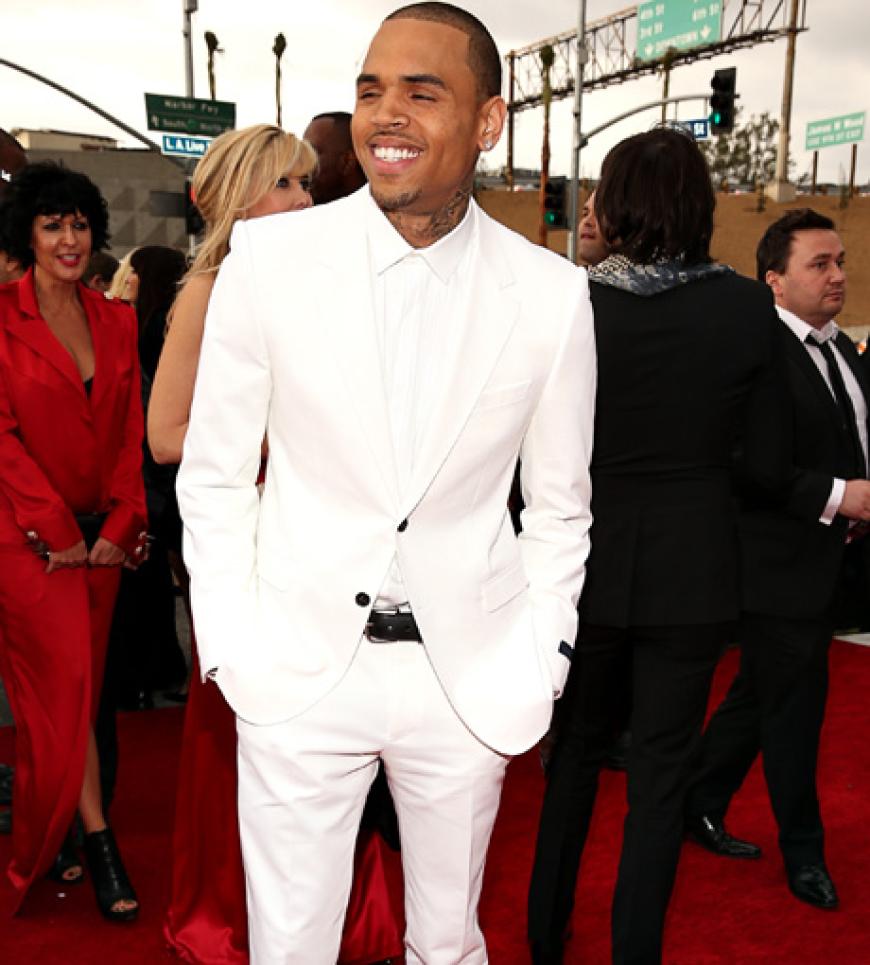 Chris Brown kam in Unschuldsweiß