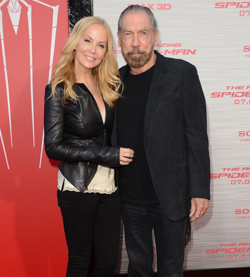 John Paul DeJoria (mit Ehefrau Eloise) ist der Mitgründer von den Haarprodukten