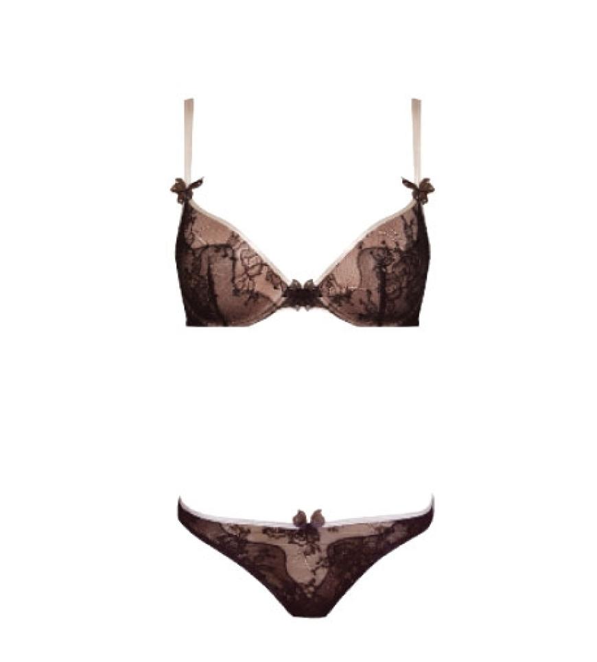 Detailverliebt mit Schleifchen von Pleasure State, BH ca. 70 Euro, Tanga ca. 40 Euro